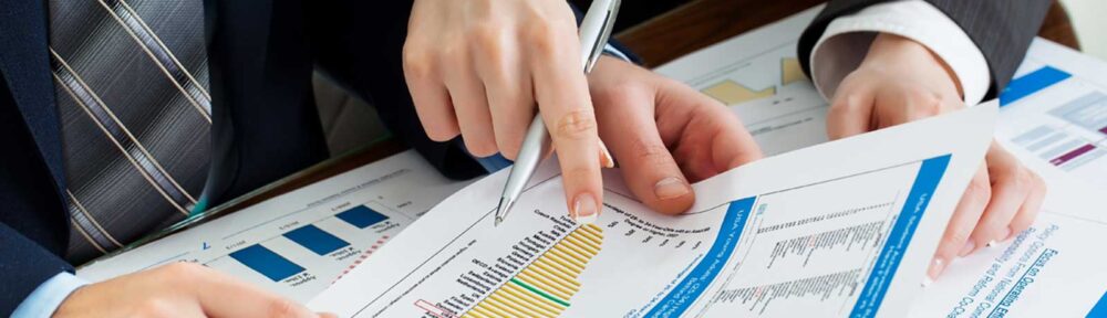 Alvaro Iriarte Normas Internacionales de Informacion Financiera NIIF